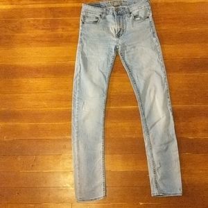 AE Light Wash Slim/Straight Jeans